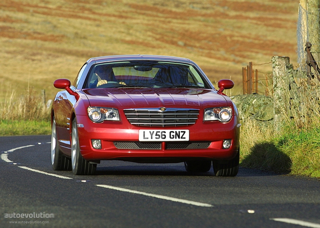 Chrysler Crossfire photo 3