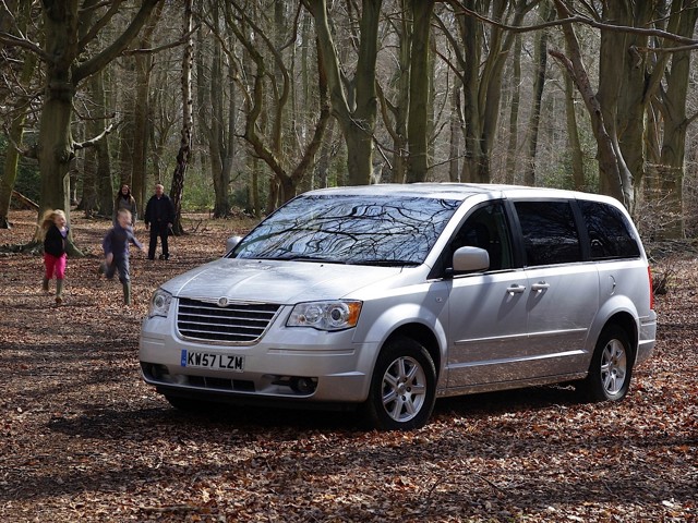 Chrysler Grand Voyager (As) photo 9