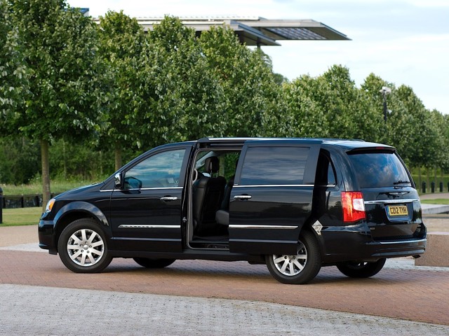 Chrysler Grand Voyager (As) photo 10