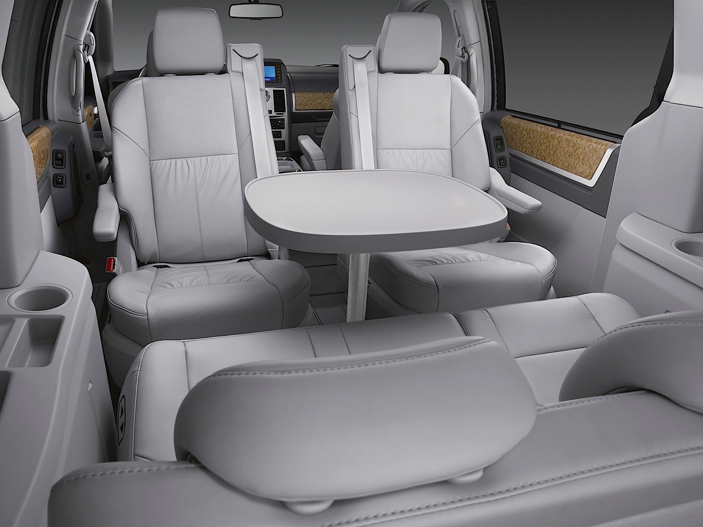 Chrysler Grand Voyager (As) photo 47