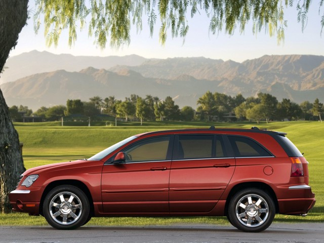 Chrysler Pacifica photo 7