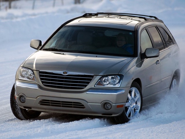 Chrysler Pacifica photo 14