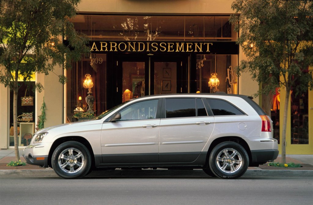 Chrysler Pacifica photo 18