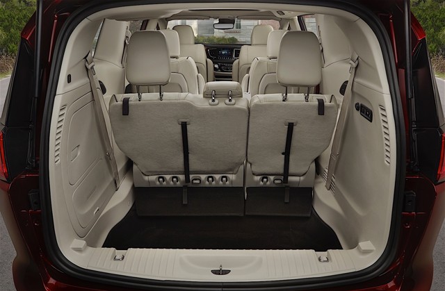 Chrysler Pacifica photo 56