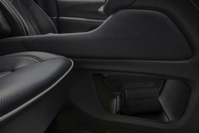 Chrysler Pacifica photo 123