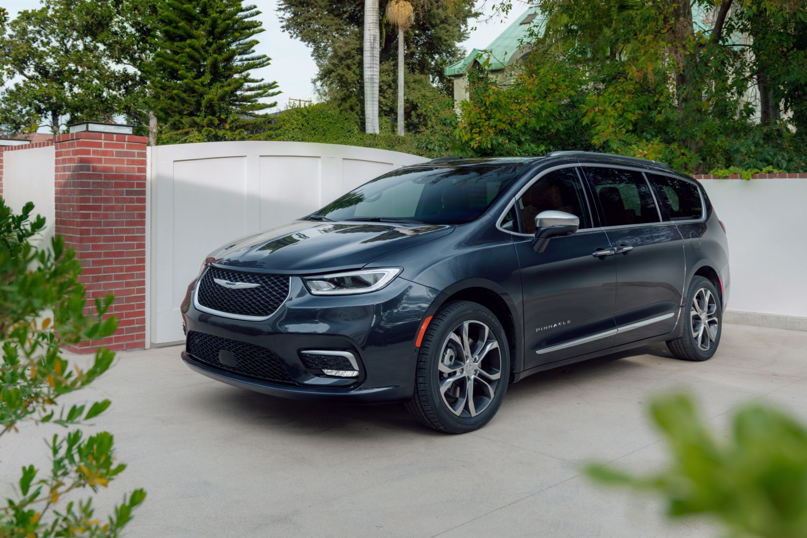 Chrysler Pacifica photo 68