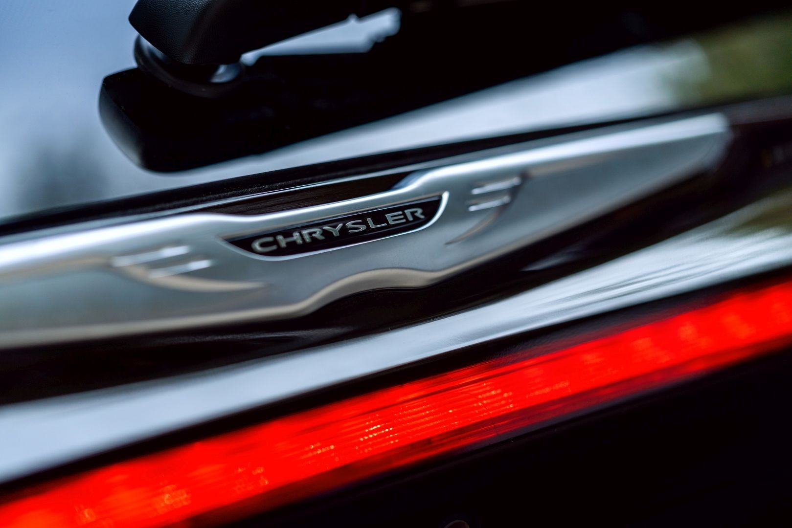 Chrysler Pacifica photo 72