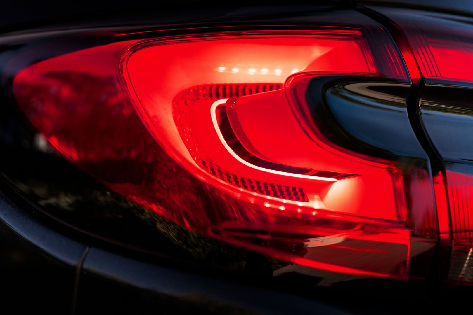 Chrysler Pacifica photo 76