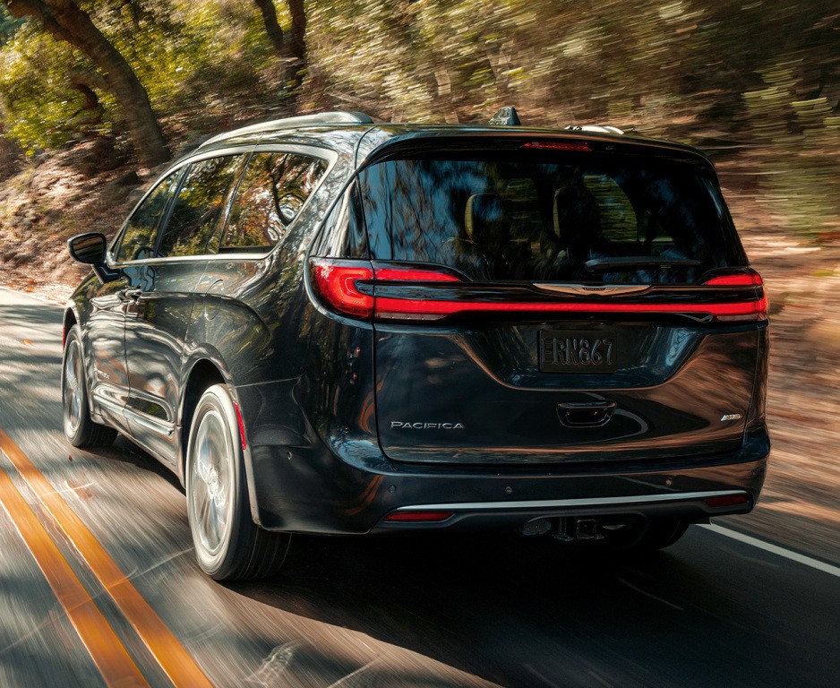 Chrysler Pacifica photo 49