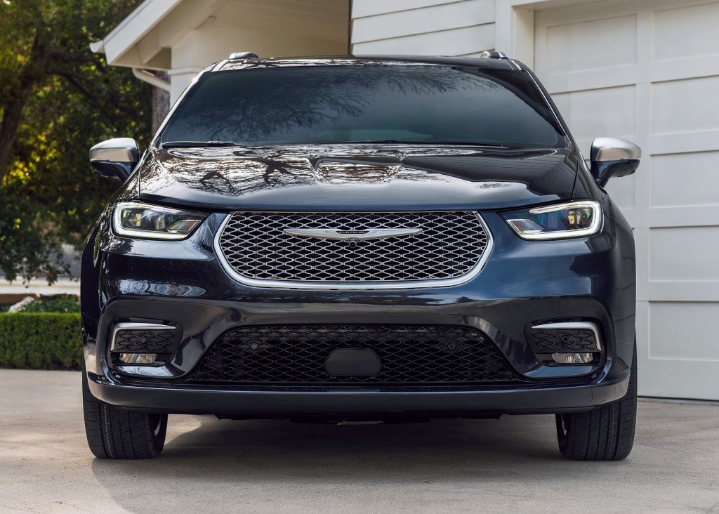 Chrysler Pacifica photo 57