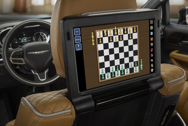 Chrysler Pacifica photo 96