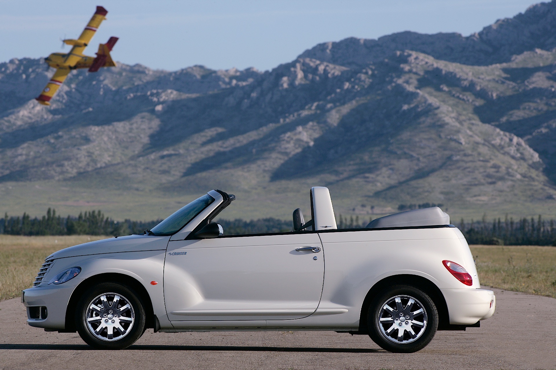 Chrysler Pt Cruiser Convertible photo 10