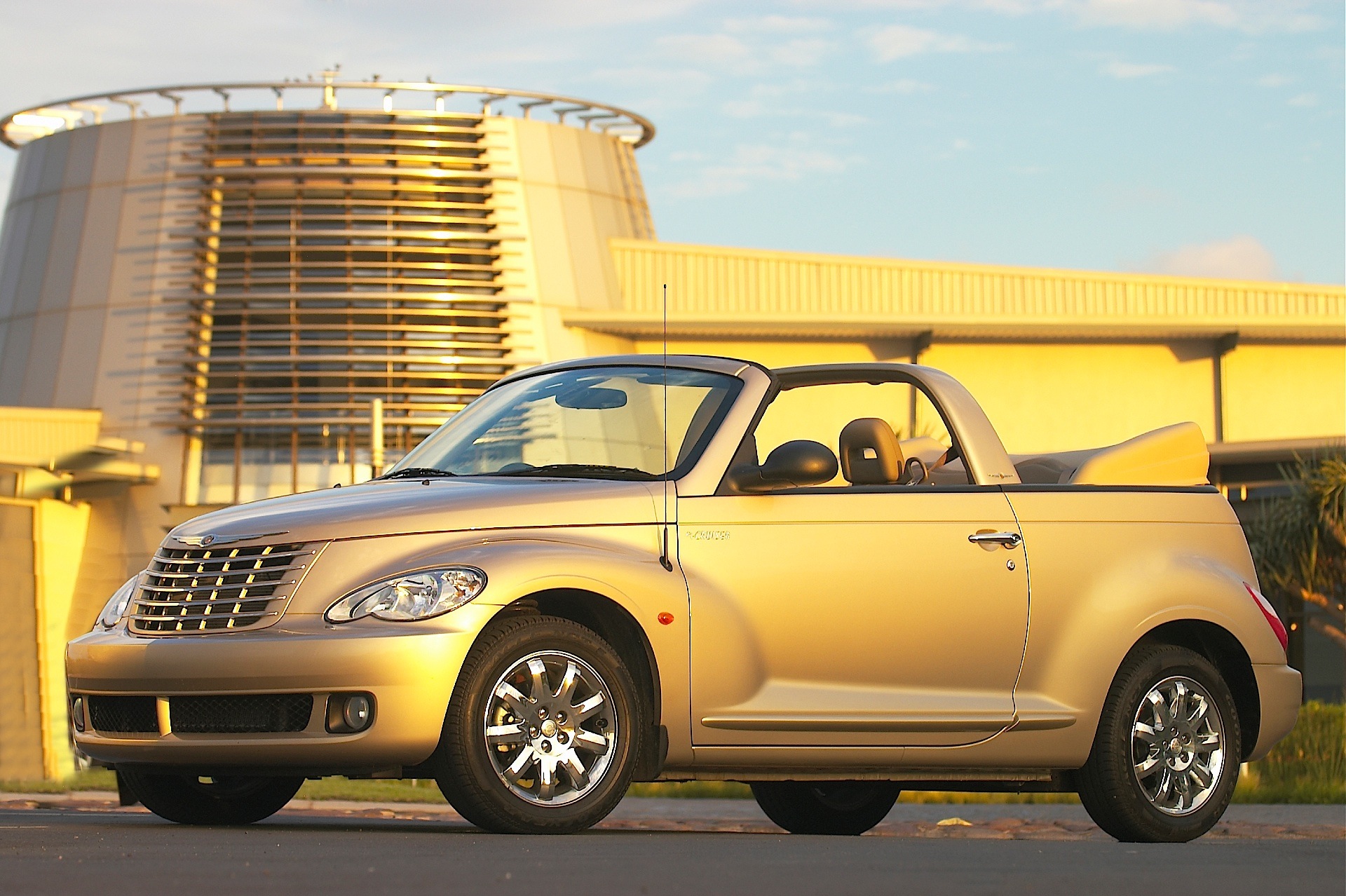 Chrysler Pt Cruiser Convertible photo 41