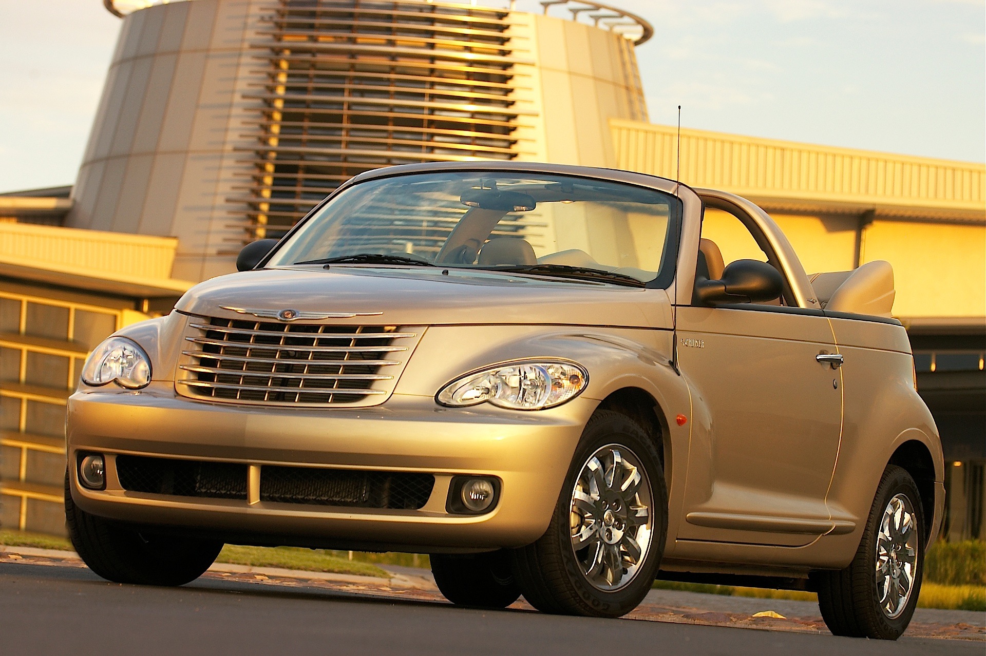 Chrysler Pt Cruiser Convertible photo 42