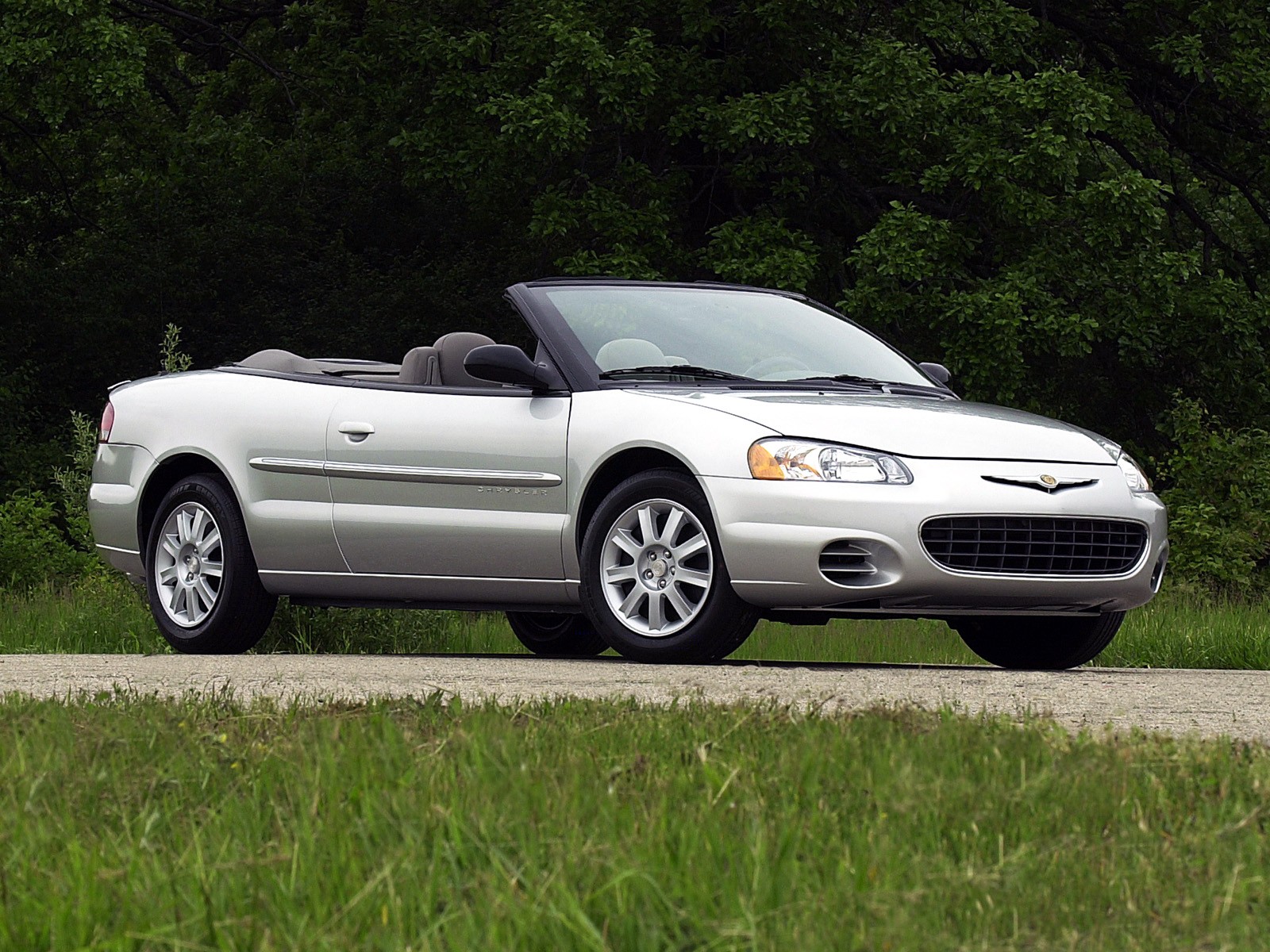 Chrysler Sebring Convertible photo 17