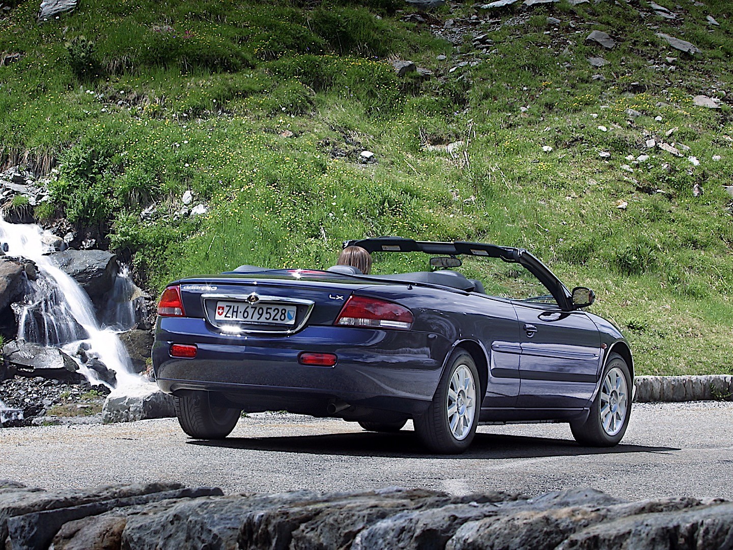 Chrysler Sebring Convertible photo 17