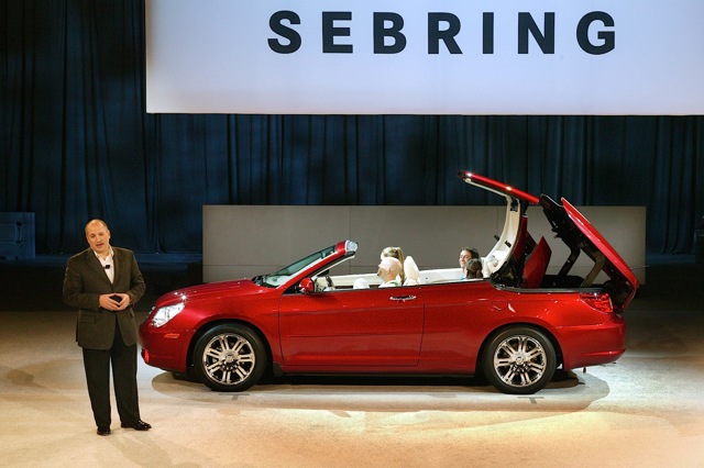 Chrysler Sebring Convertible photo 9