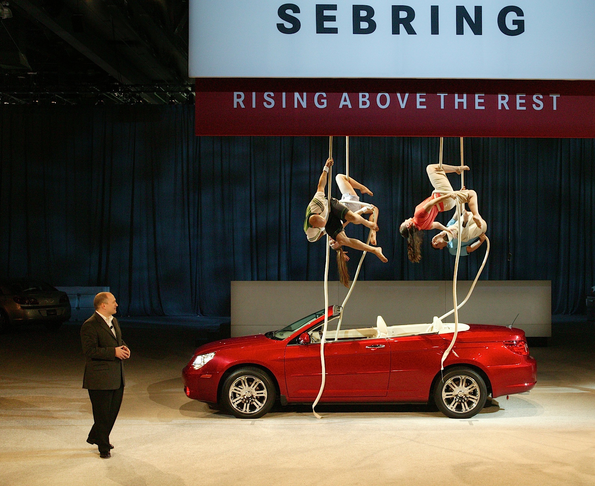 Chrysler Sebring Convertible photo 11