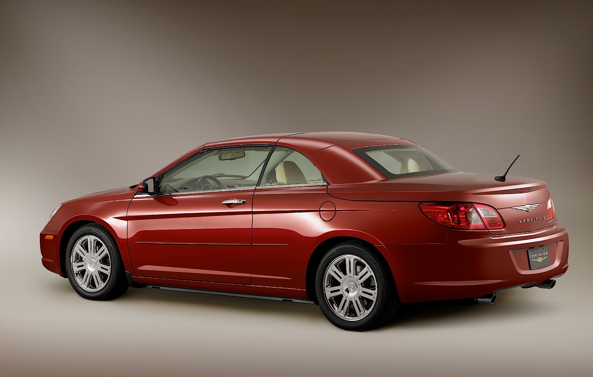 Chrysler Sebring Convertible photo 19