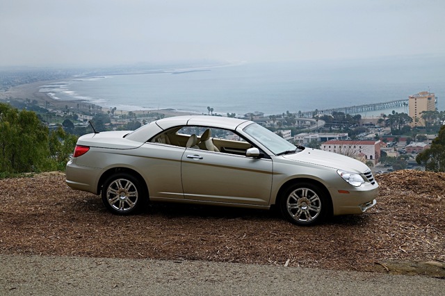 Chrysler Sebring Convertible photo 44