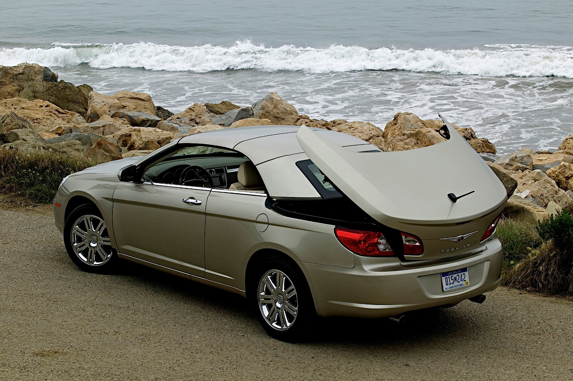 Chrysler Sebring Convertible photo 56