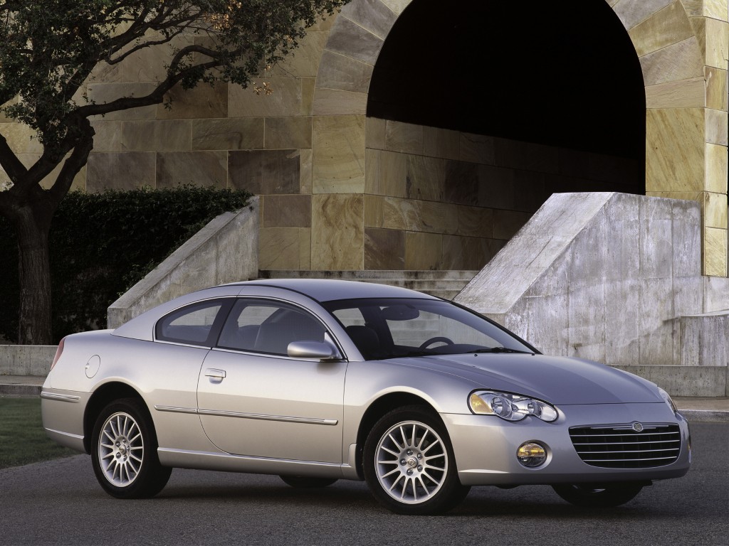 Chrysler Sebring Coupe photo 4