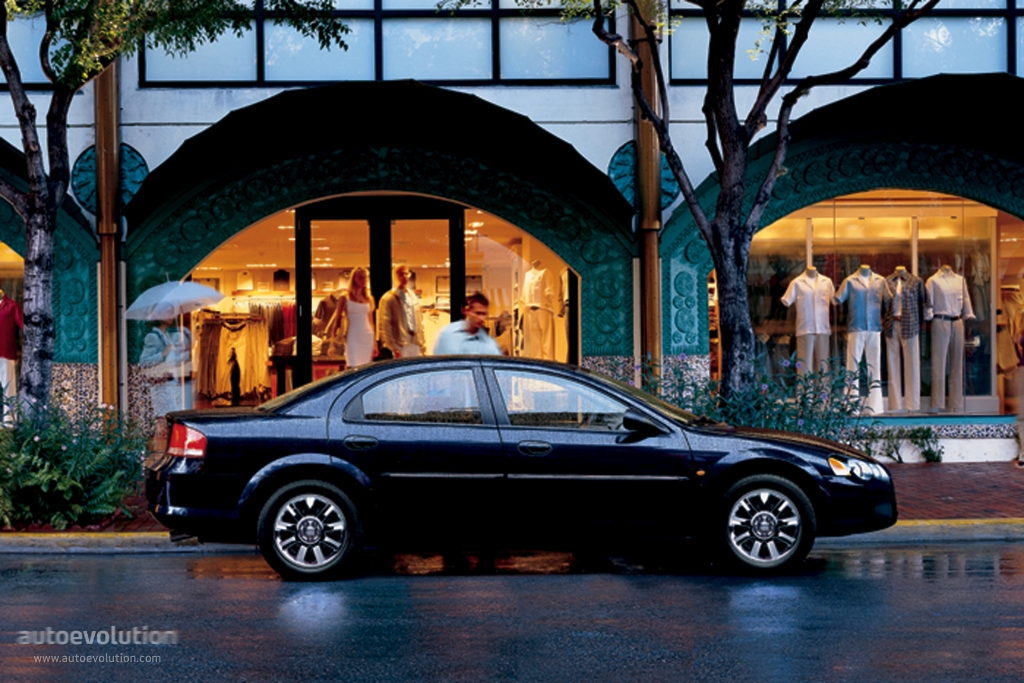 Chrysler Sebring Sedan photo 2