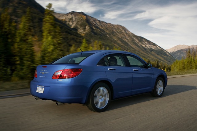 Chrysler Sebring Sedan photo 17