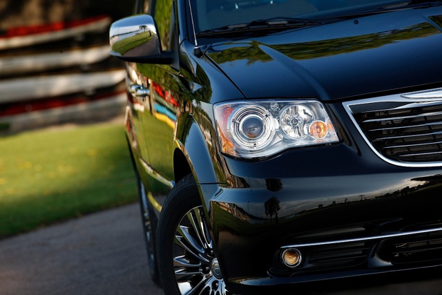Chrysler Town &Amp; Country foto 6