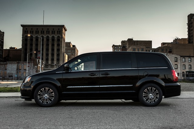 Chrysler Town &Amp; Country foto 10