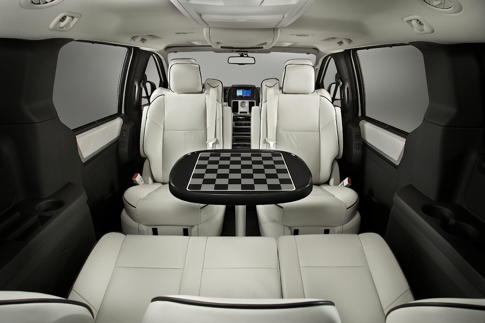 Chrysler Town &Amp; Country photo 43