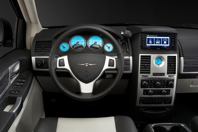 Chrysler Town &Amp; Country foto 19
