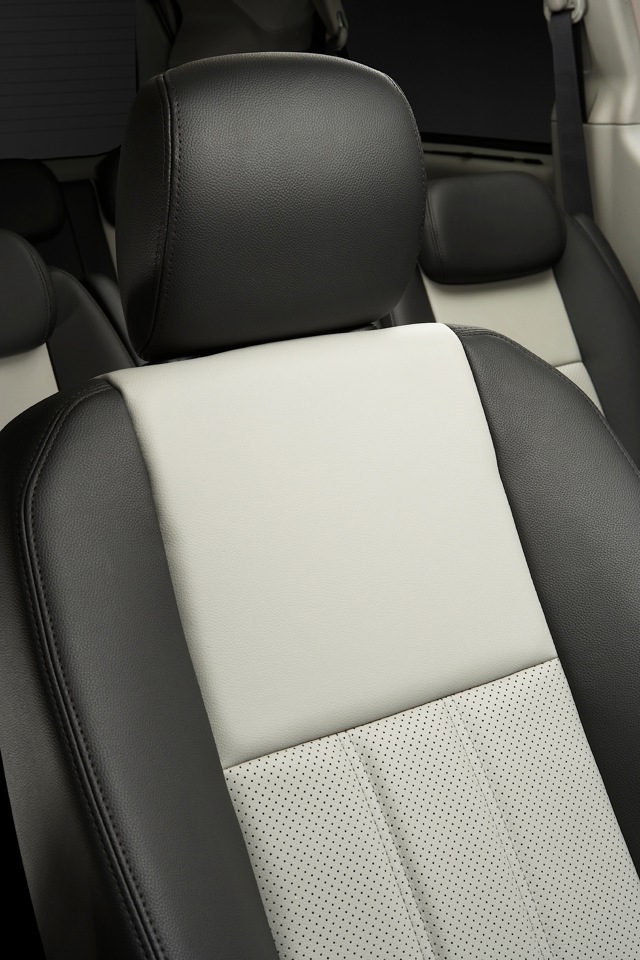 Chrysler Town &Amp; Country foto 21