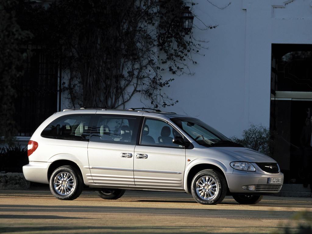 Chrysler Voyager photo 10