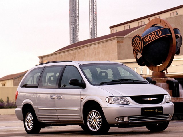Chrysler Voyager photo 14
