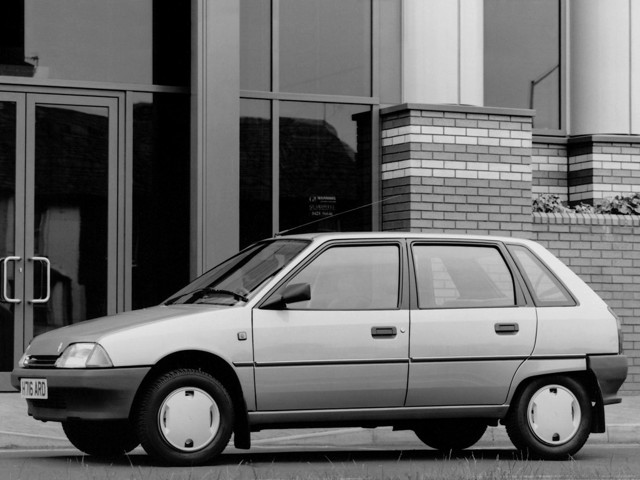Citroen Ax 5 Doors foto 8