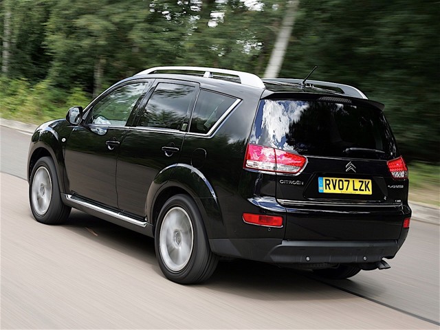 Citroen C-Crosser photo 14