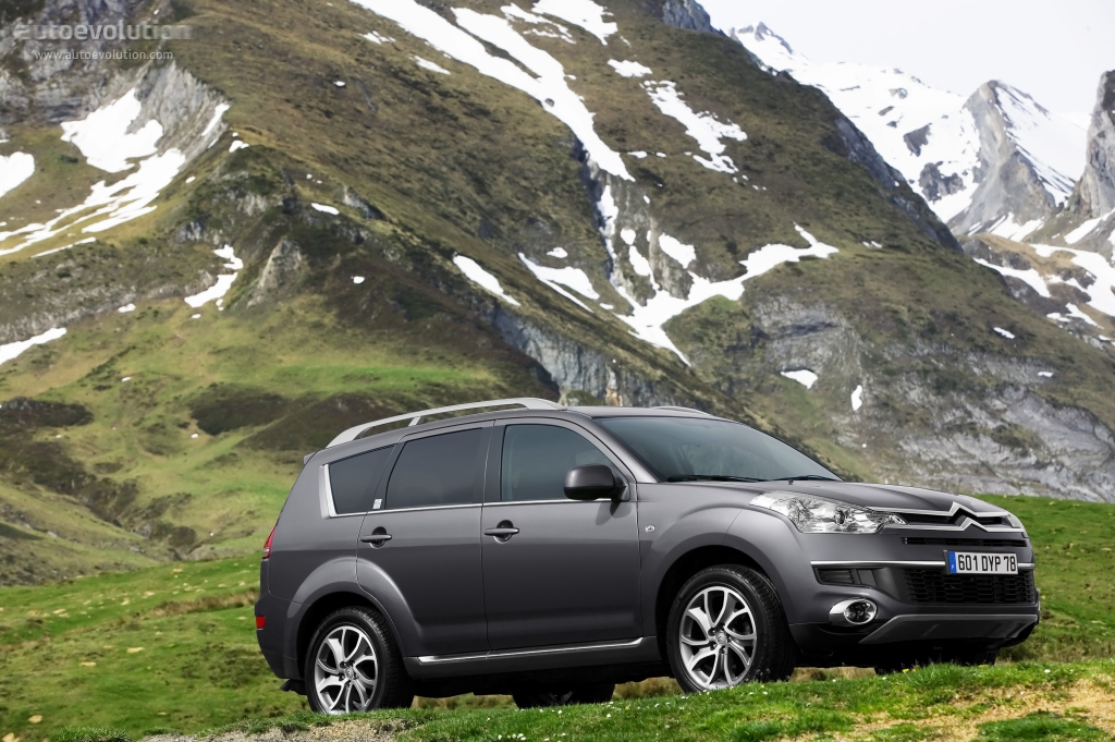 Citroen C-Crosser photo 5