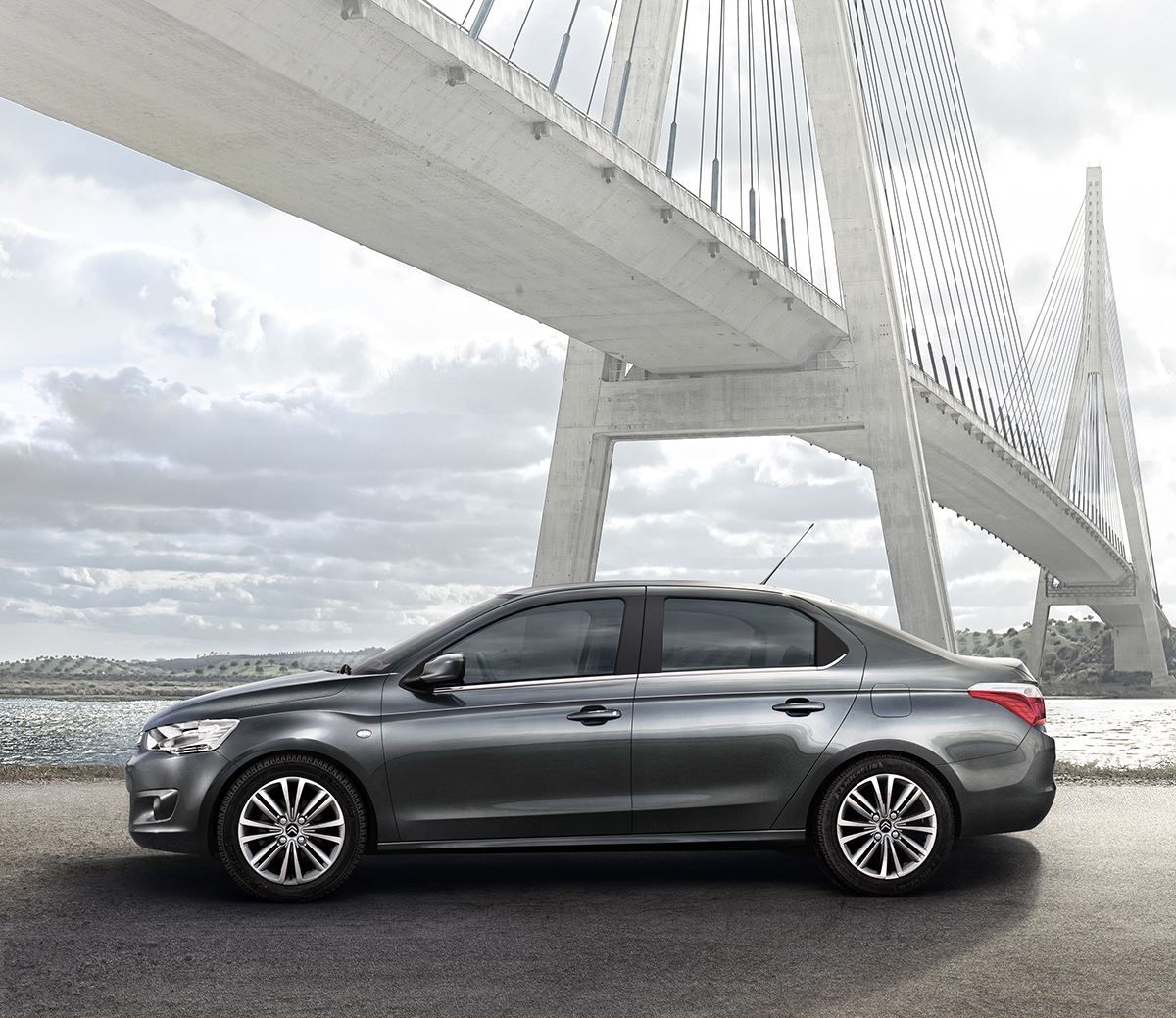 Citroen C-Elysee photo 13