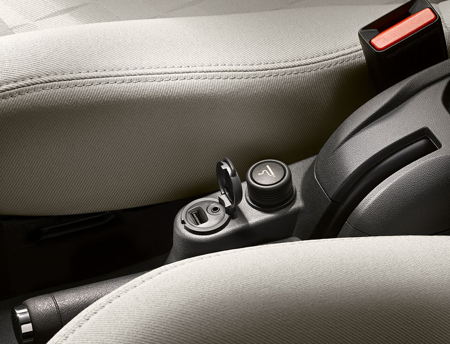 Citroen C-Elysee photo 27