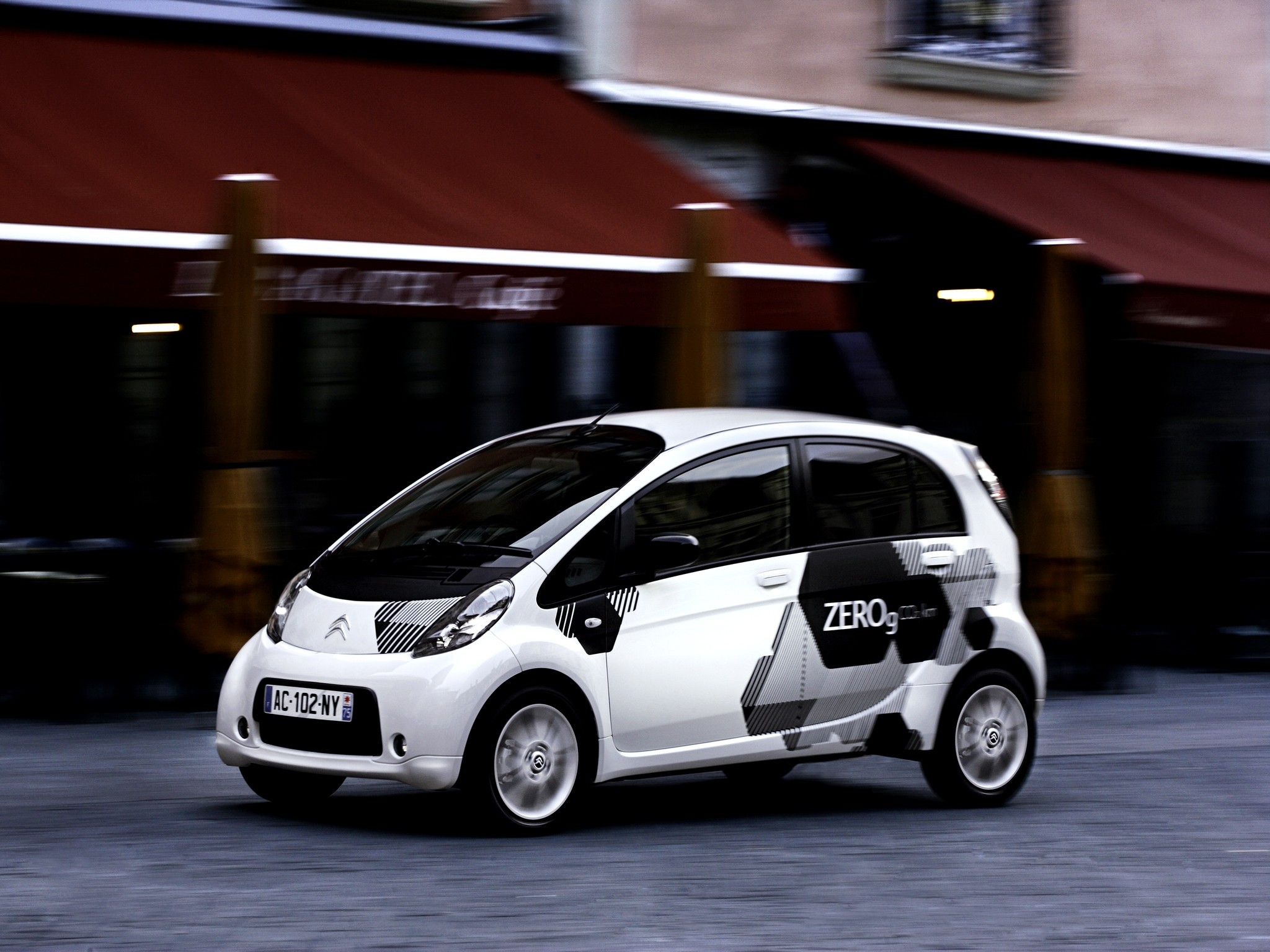 Citroen C-Zero photo 33