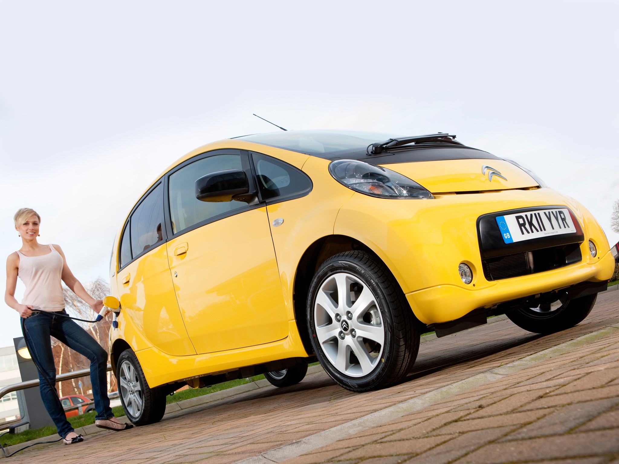 Citroen C-Zero photo 38