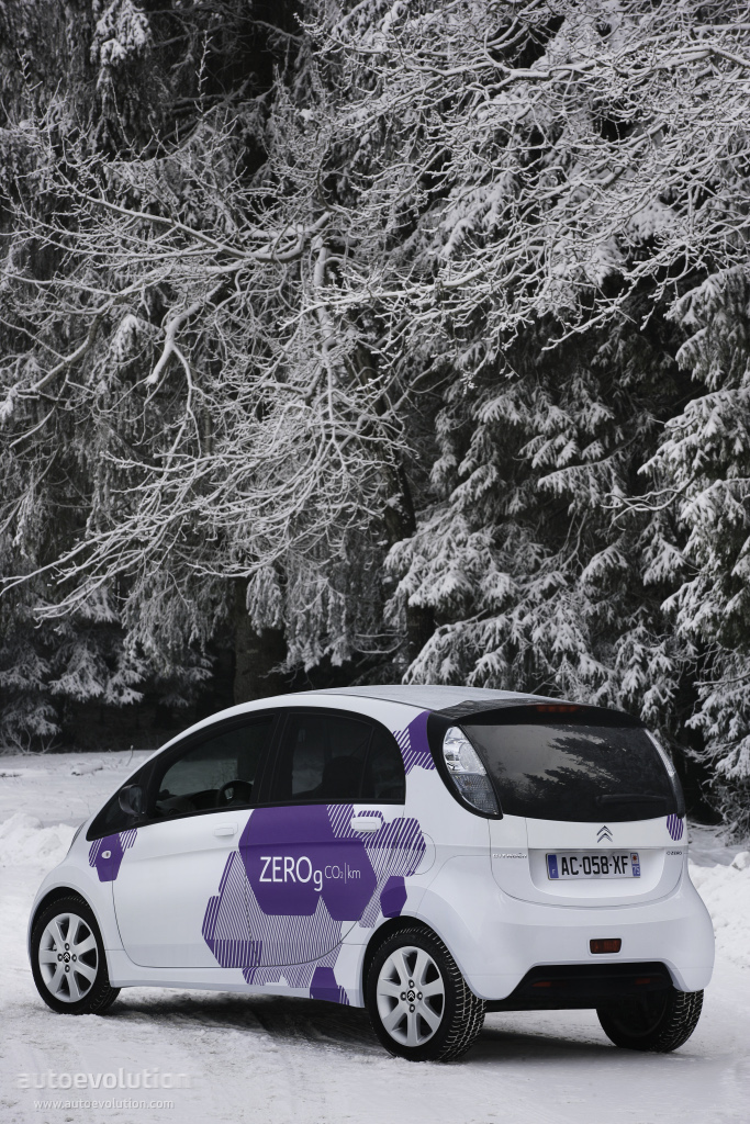 Citroen C-Zero photo 13