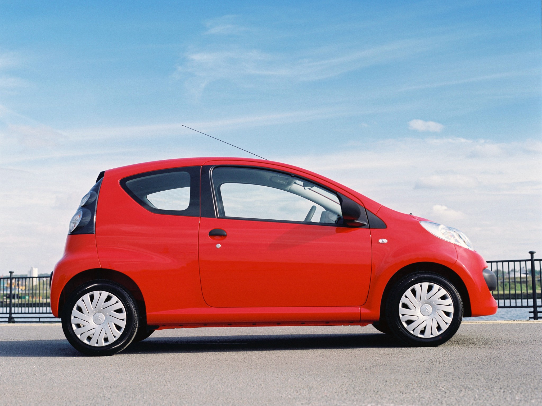 Citroen C1 3 Doors photo 9