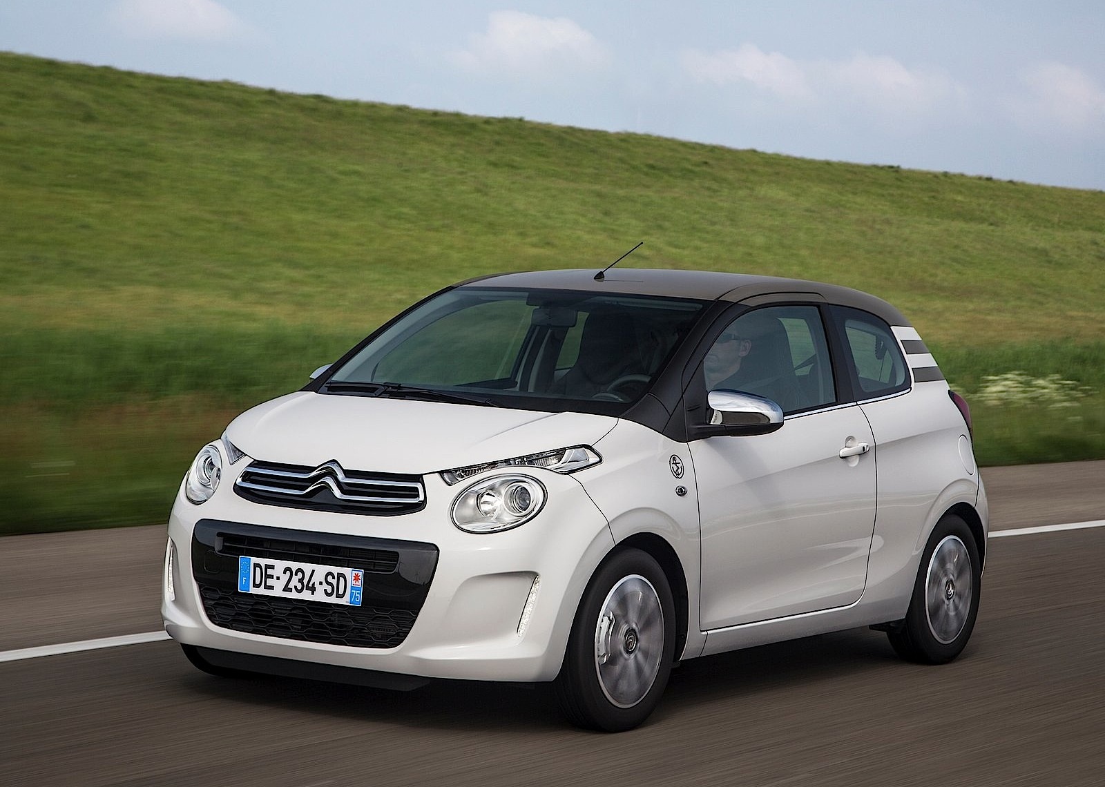 Citroen C1 3 Doors photo 4