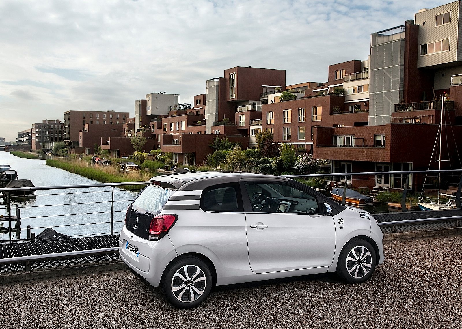 Citroen C1 3 Doors photo 12