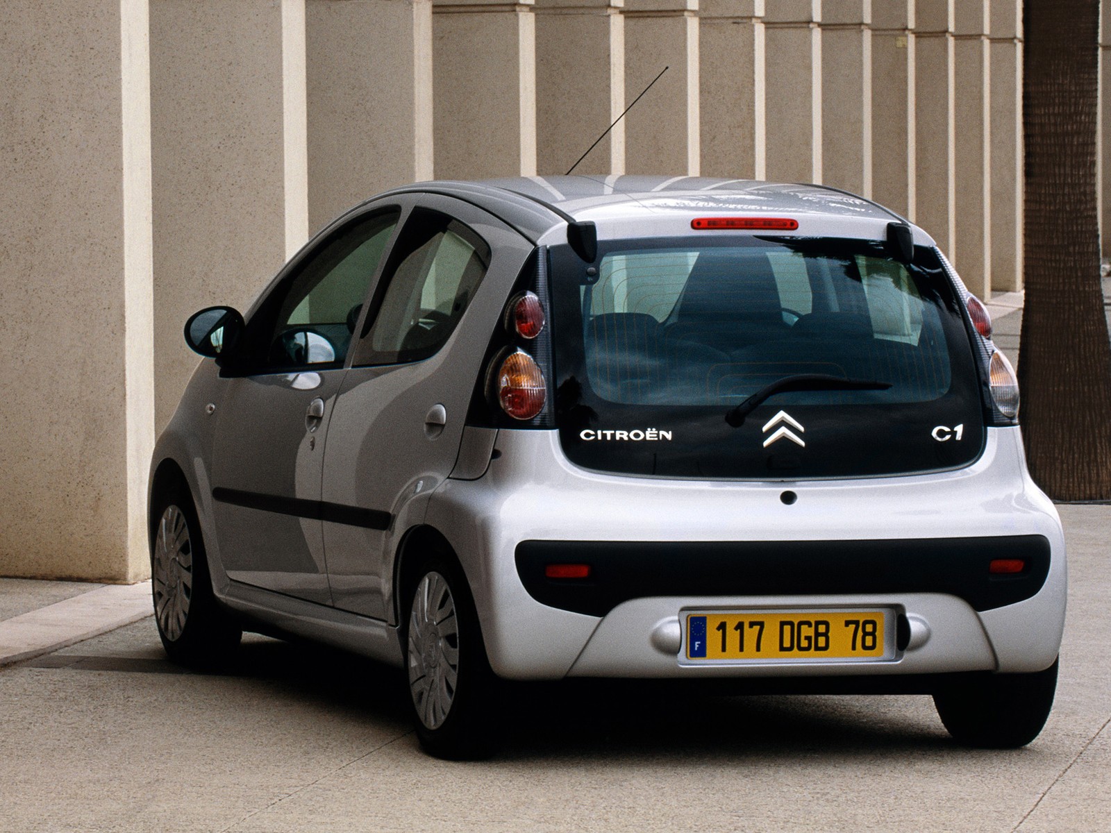 Citroen C1 5 Doors photo 19