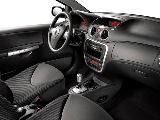 Citroen C2 photo 22