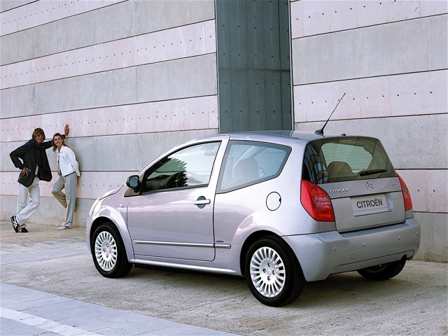 Citroen C2 photo 8