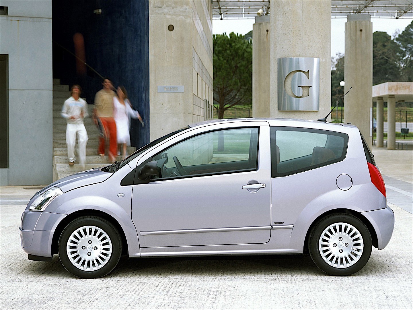 Citroen C2 photo 10